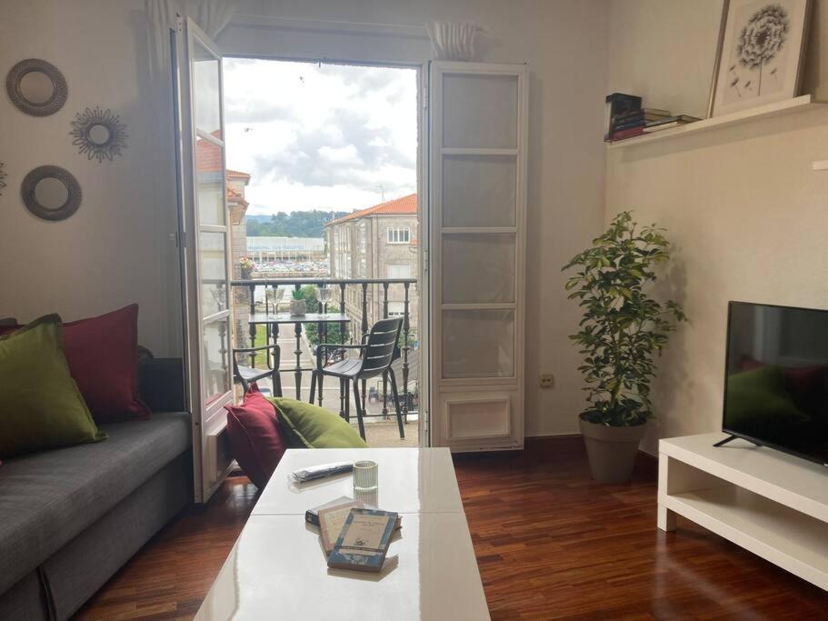 شقة Hyp - A Casa Do Correo Vello - O Balcon بونتيفيذرا المظهر الخارجي الصورة
